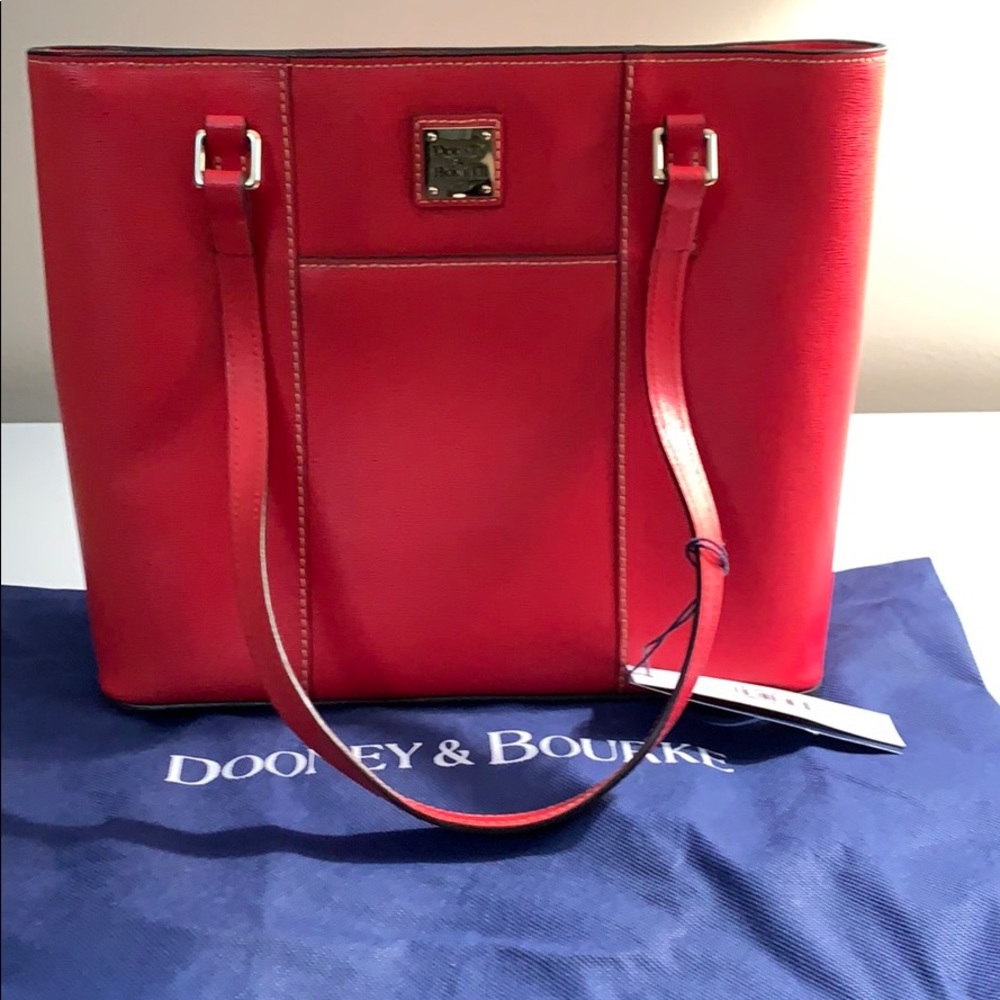 Dooney & Bourke Handbag